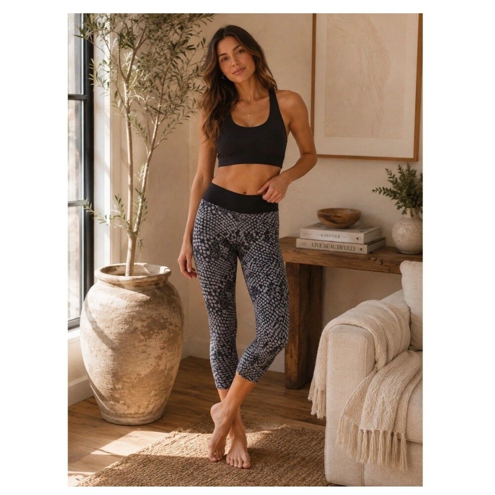 Nux Leggings Women’s Medium Black Snakeskin Animal Print Activewear Yoga